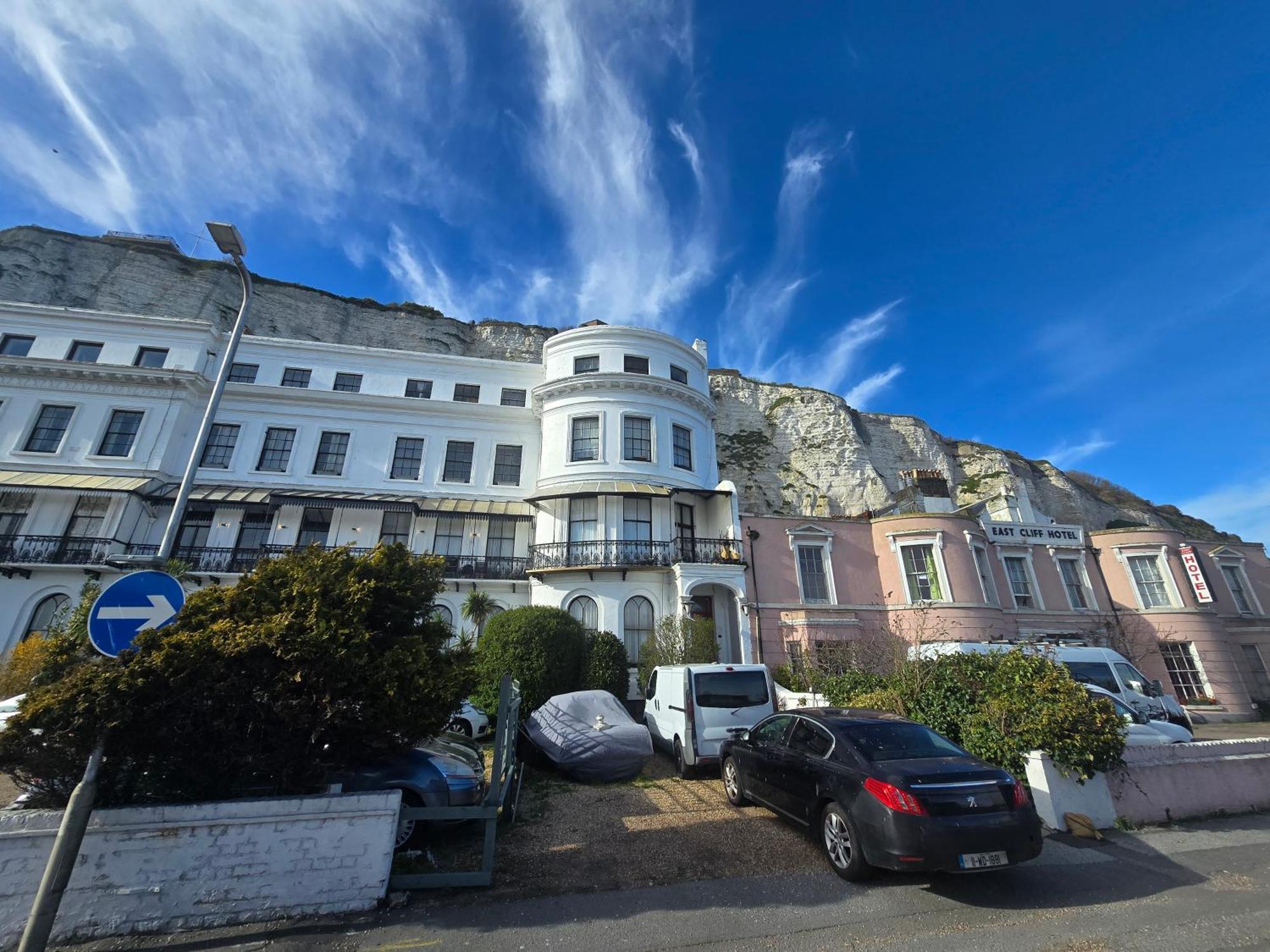 Studio Next To Port, Cliffs, With Parking Дувр Екстер'єр фото