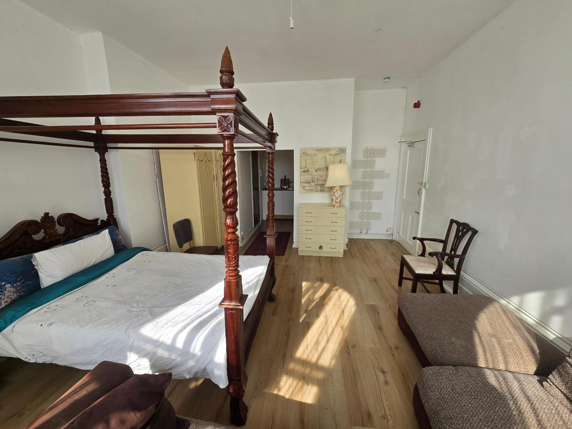 Studio Next To Port, Cliffs, With Parking Дувр Екстер'єр фото